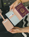 Duo Viajero: Porta Pasaporte + Capri Tag