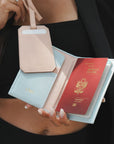 Duo Viajero: Ps Passport Holder + Capri Tag