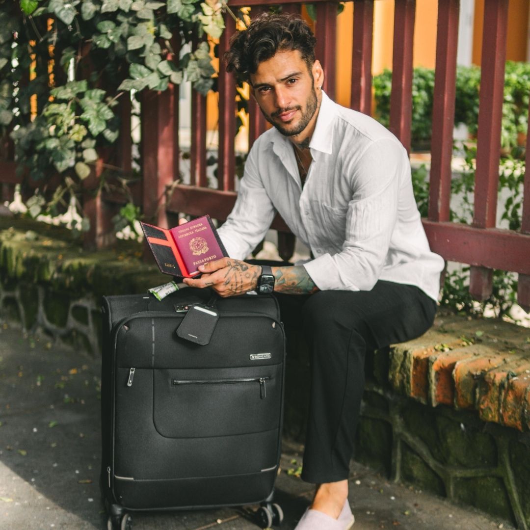 Duo Viajero: Porta Pasaporte + Capri Tag