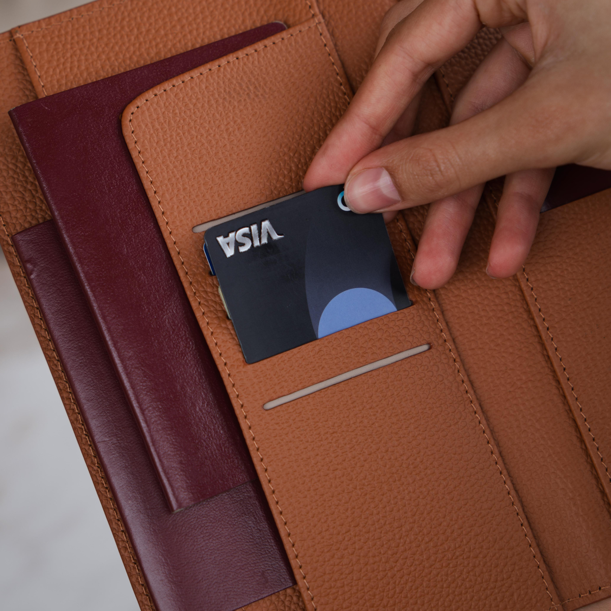 Lusso Travel Folio