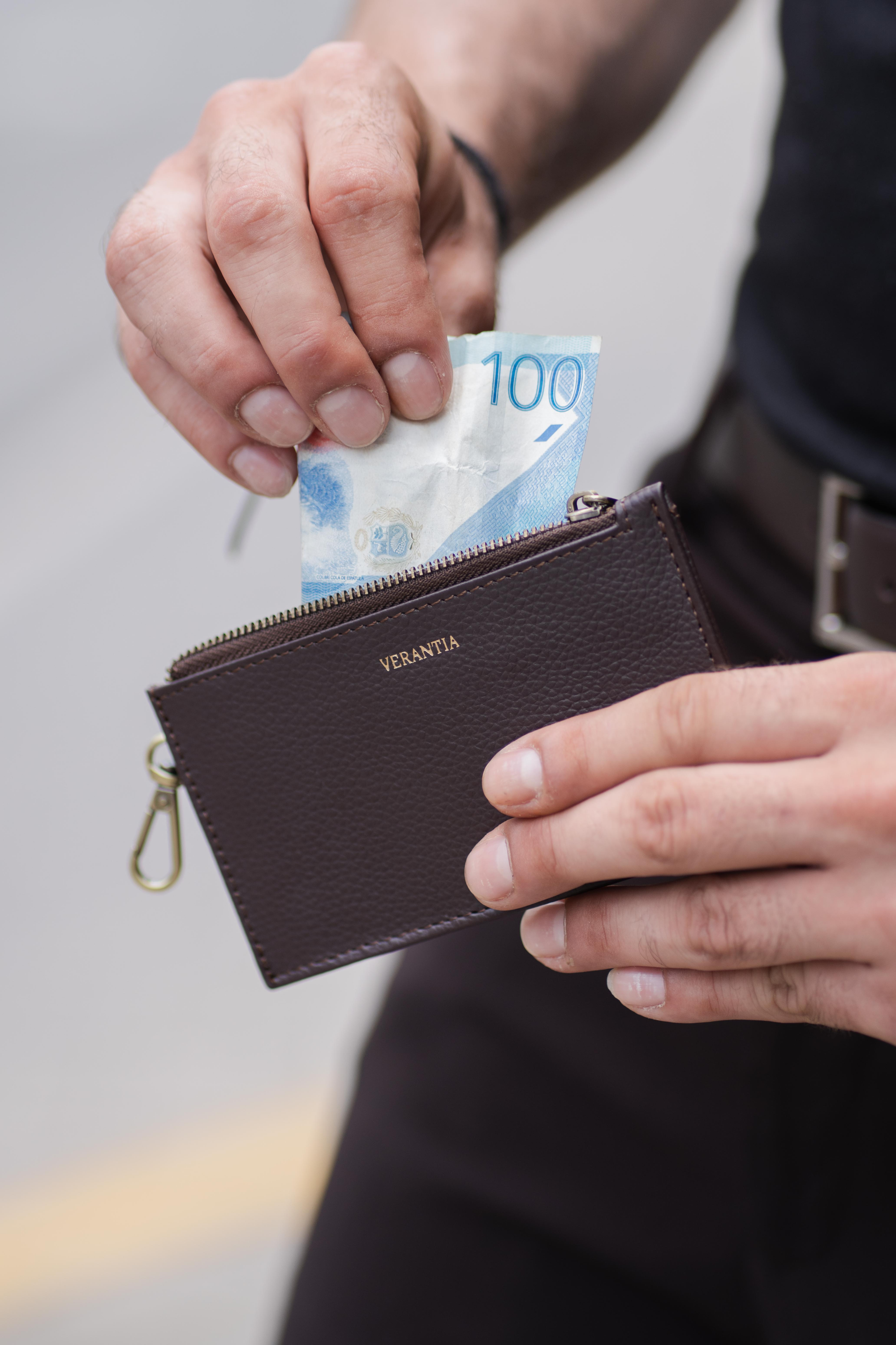 Diso Card Holder