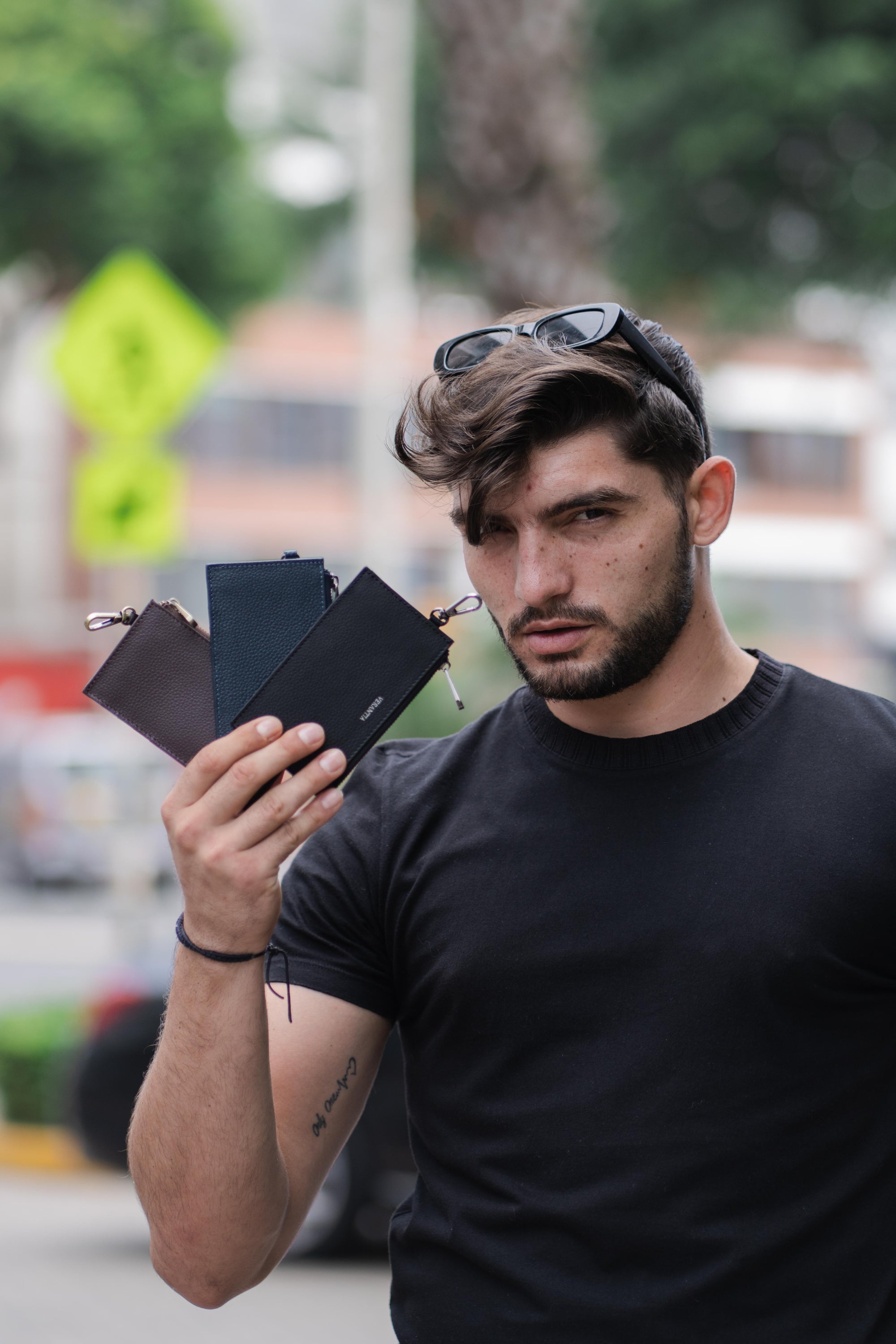 Diso Card Holder